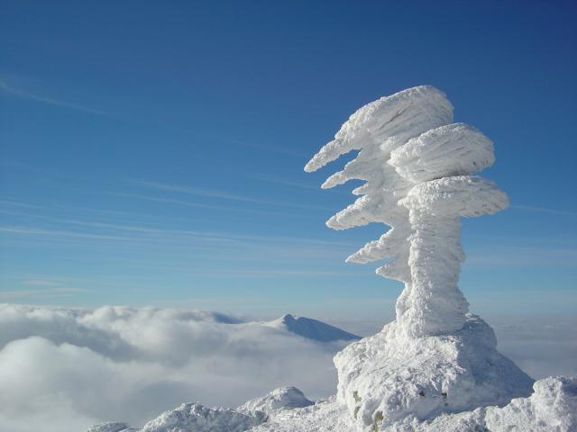 Spomienka na minulu zimu na vrchole Dumbiera.